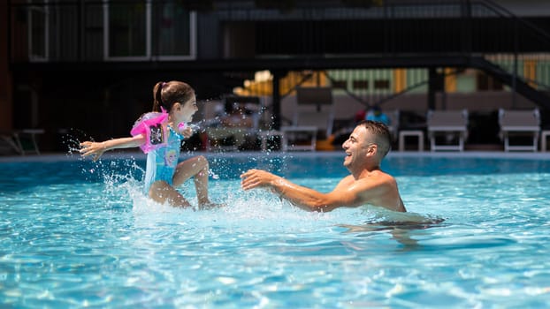 Hotel Sheila Jesolo Piscina Family 01